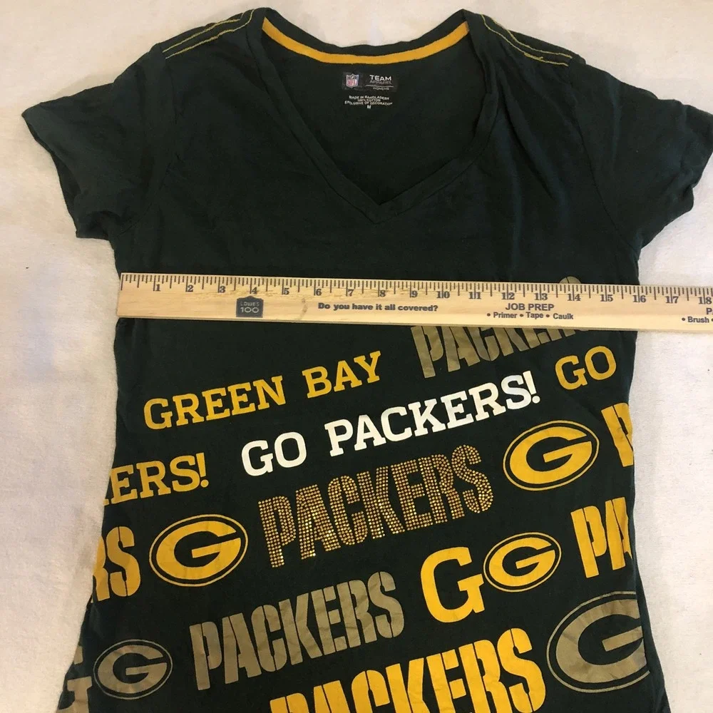 Green Bay Packers Women's Short Sleeve V-Neck T-Shirt in Green, Medium NFL Sport